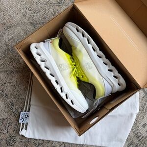 LOEWE X ONCLOUD SNEAKERS - 100% Authentic